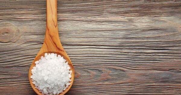 盐限制与原发性醛固酮增多症患者血压下降有关